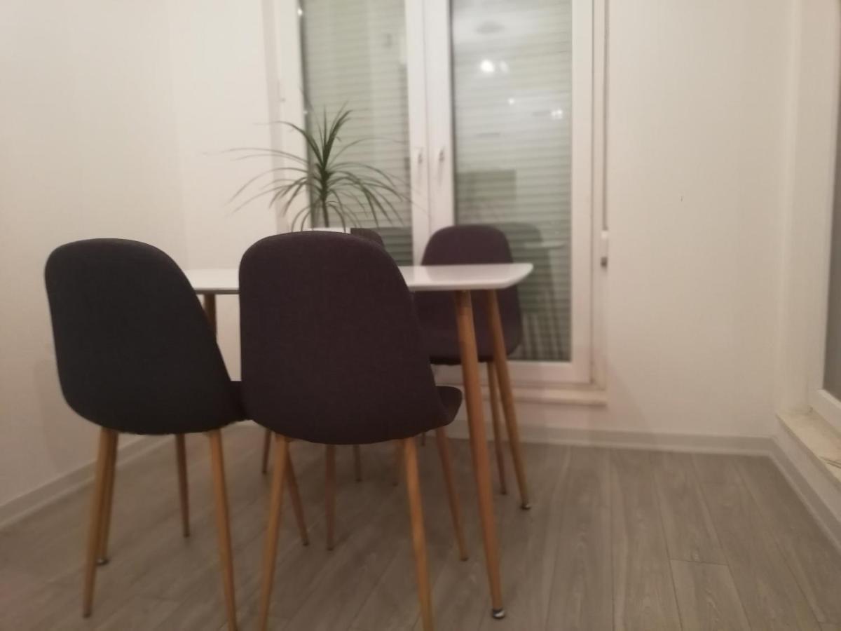 Apartment 3 Пристина Екстериор снимка